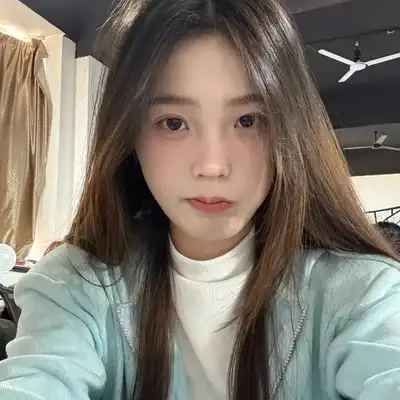 冯玲